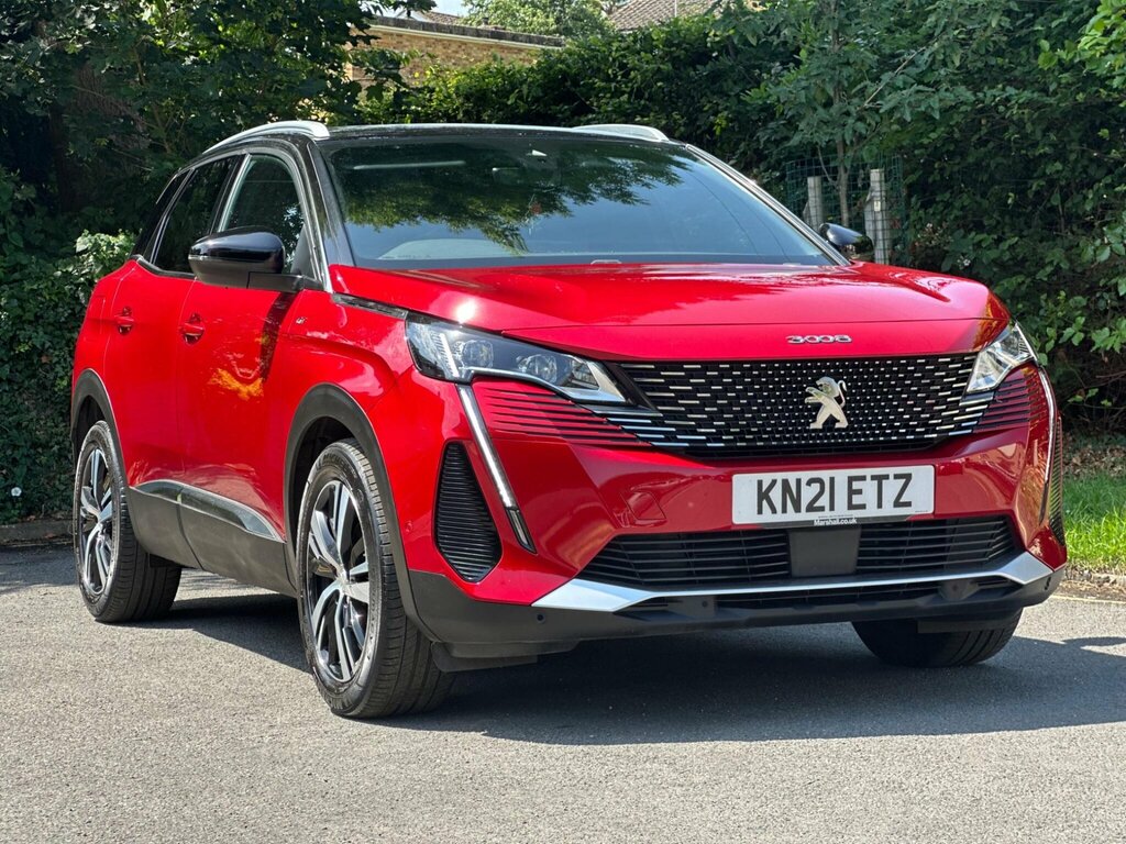 Peugeot 3008 1.2 Puretech Gt Eat Euro 6 Ss Red #4