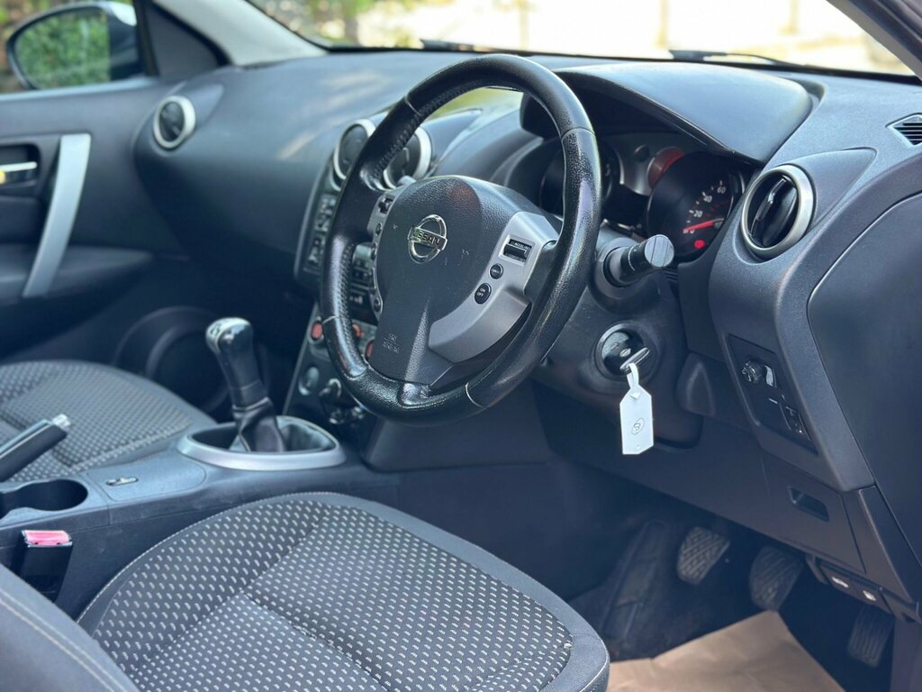 Nissan Qashqai 1.6 Acenta Hatchback Beige #11