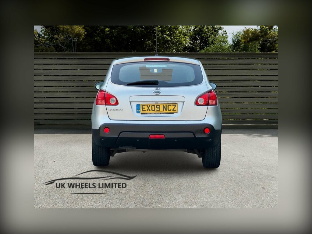 Nissan Qashqai Acenta Silver #3