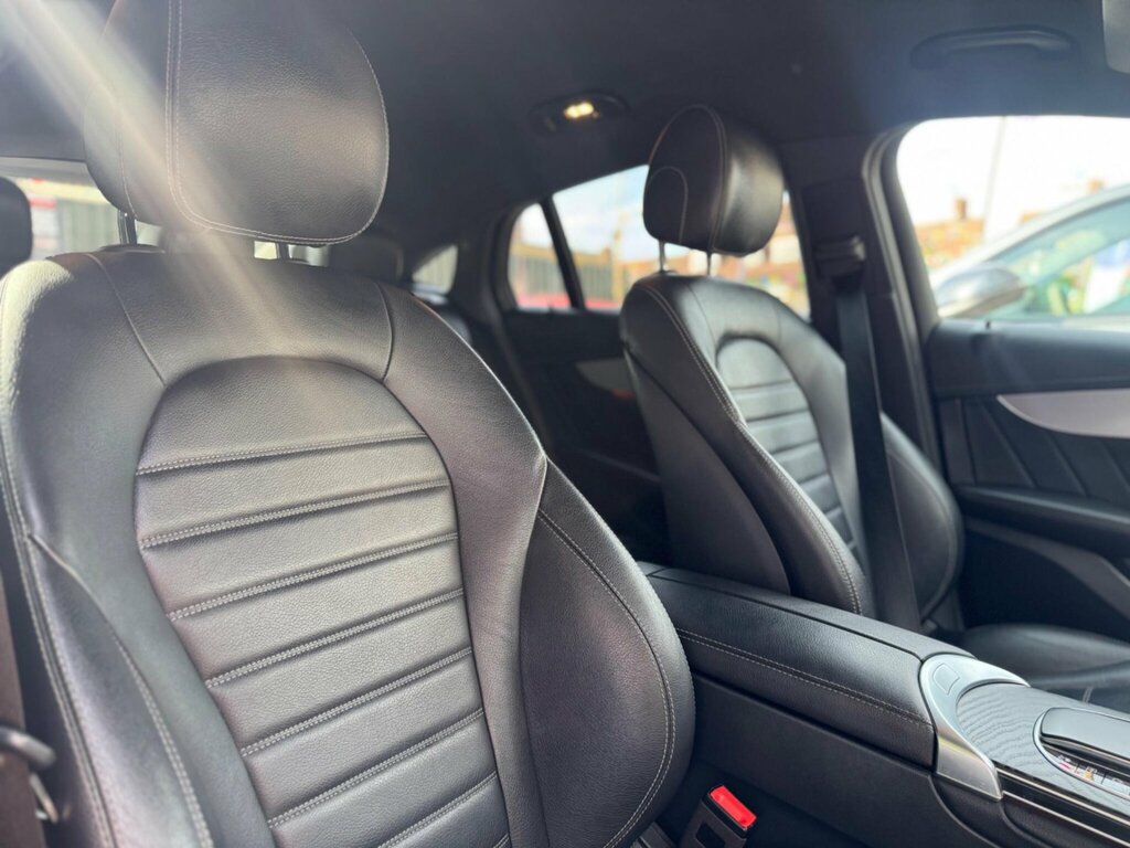 Mercedes-Benz GLC Class Glc 300De 4Matic Amg Line Premium 9G-tronic  #15