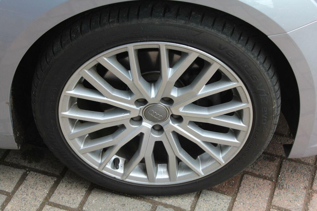 Audi TT Tdi Ultra S Line Silver #2