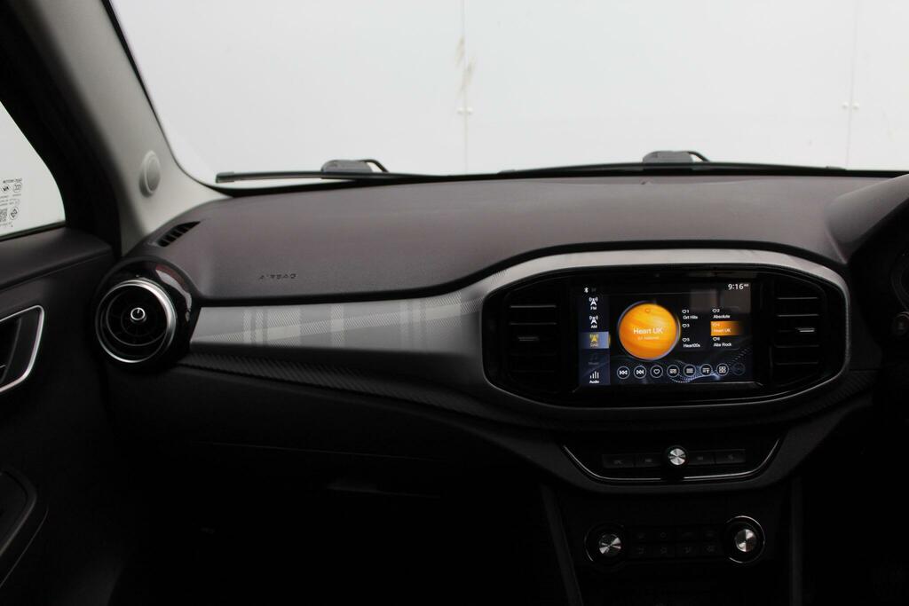 MG MG3 Exclusive Nav Vti-tech Black #16