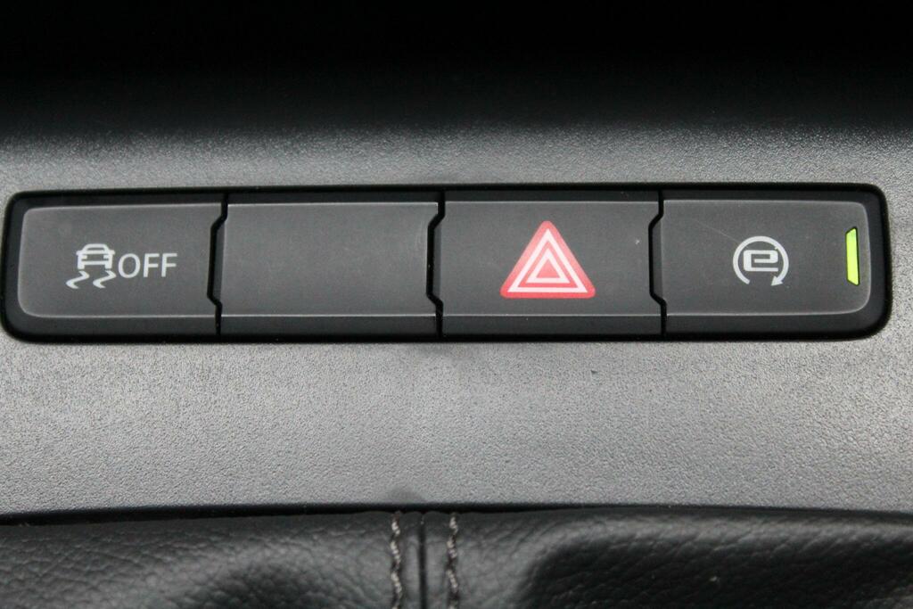 MG MG3 Exclusive Nav Vti-tech Black #18