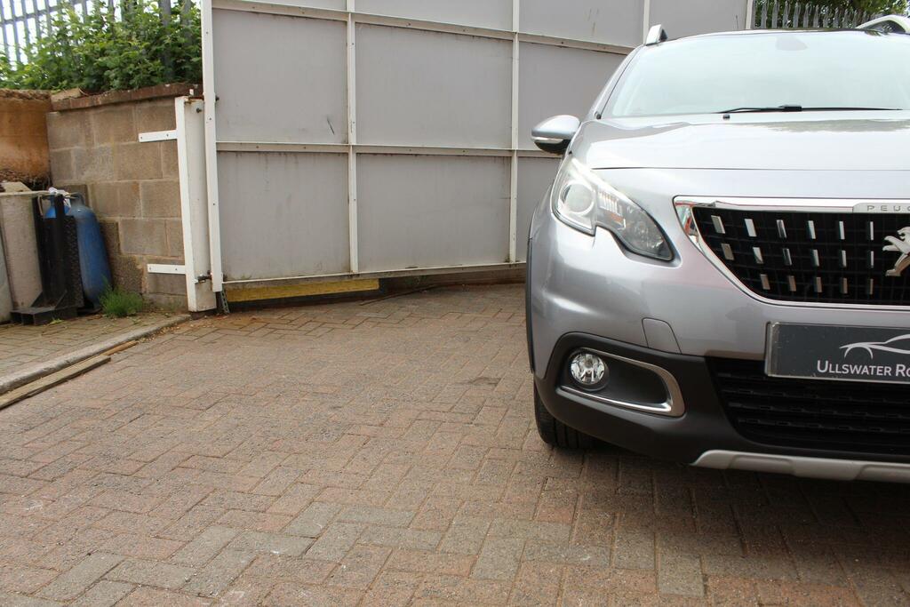 Peugeot 2008 Grey #41