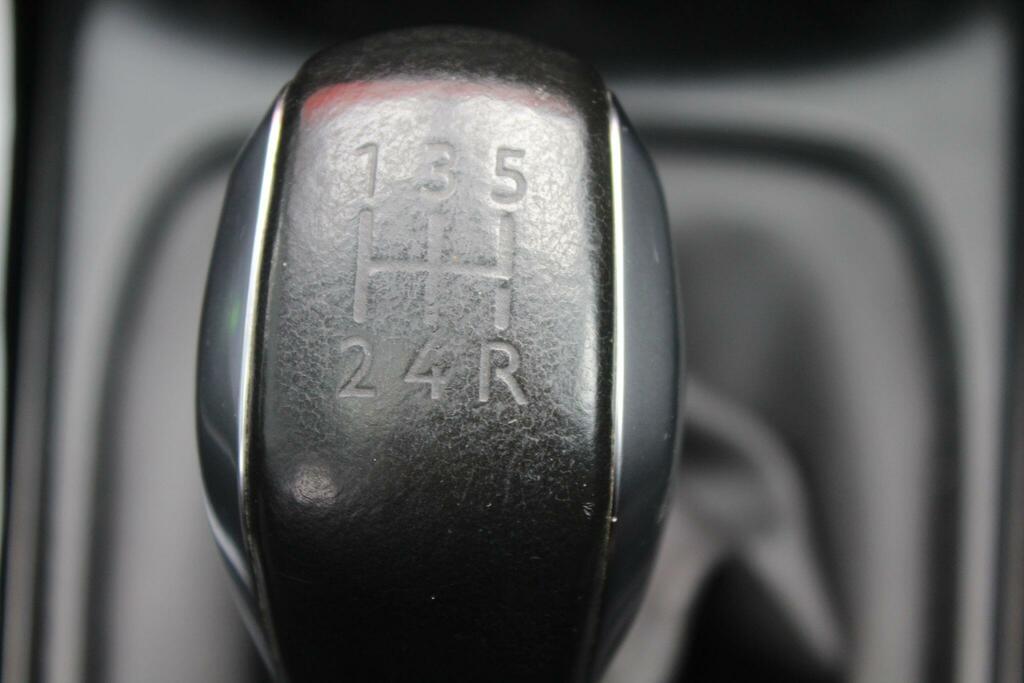 Peugeot 2008 Grey #19