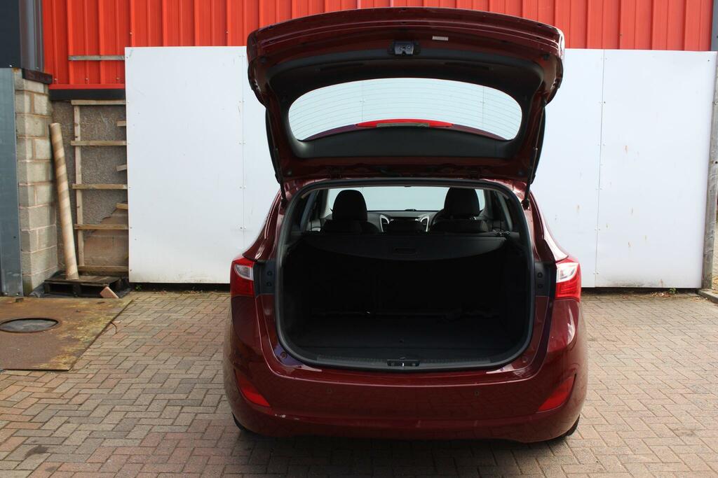Hyundai I30 Crdi Se Blue Drive Blue #12