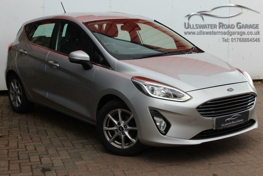 Ford Fiesta Hatchback AE67VBC Silver