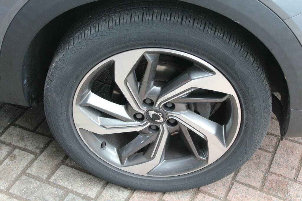 SsangYong Korando Suv Grey #2