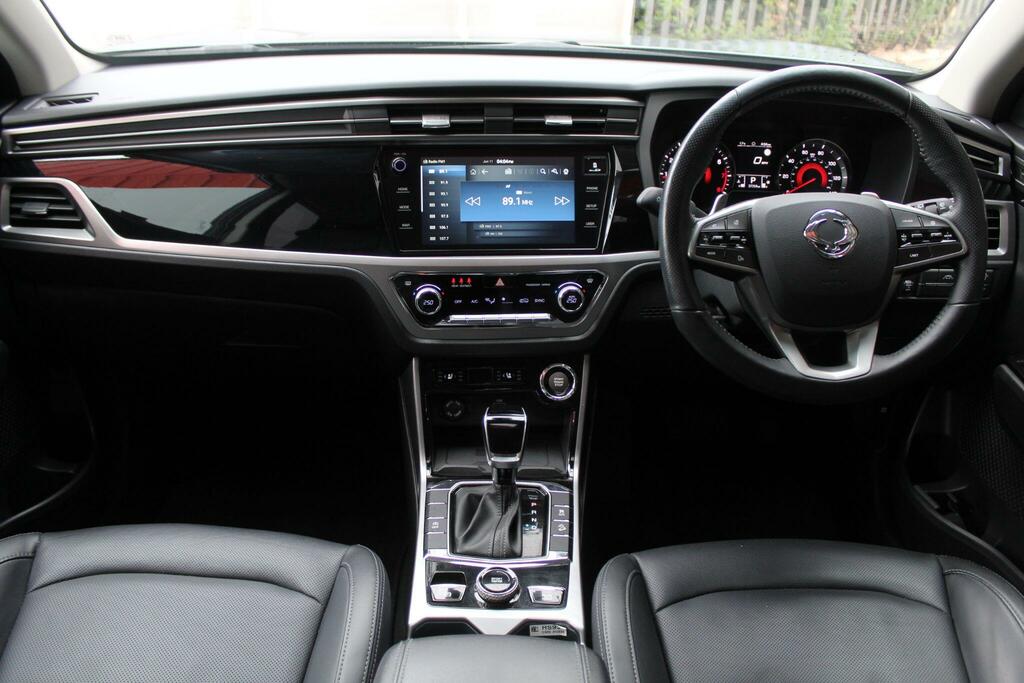 SsangYong Korando Suv Grey #3