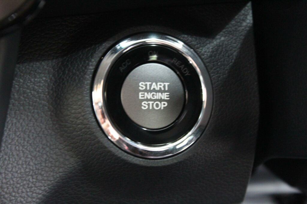 SsangYong Tivoli 1.5 K40 - 2026 75 Blue #24