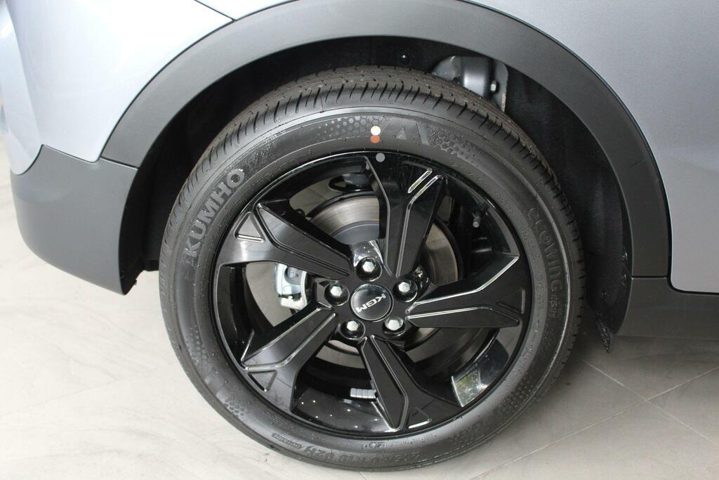 SsangYong Tivoli Suv Silver #2