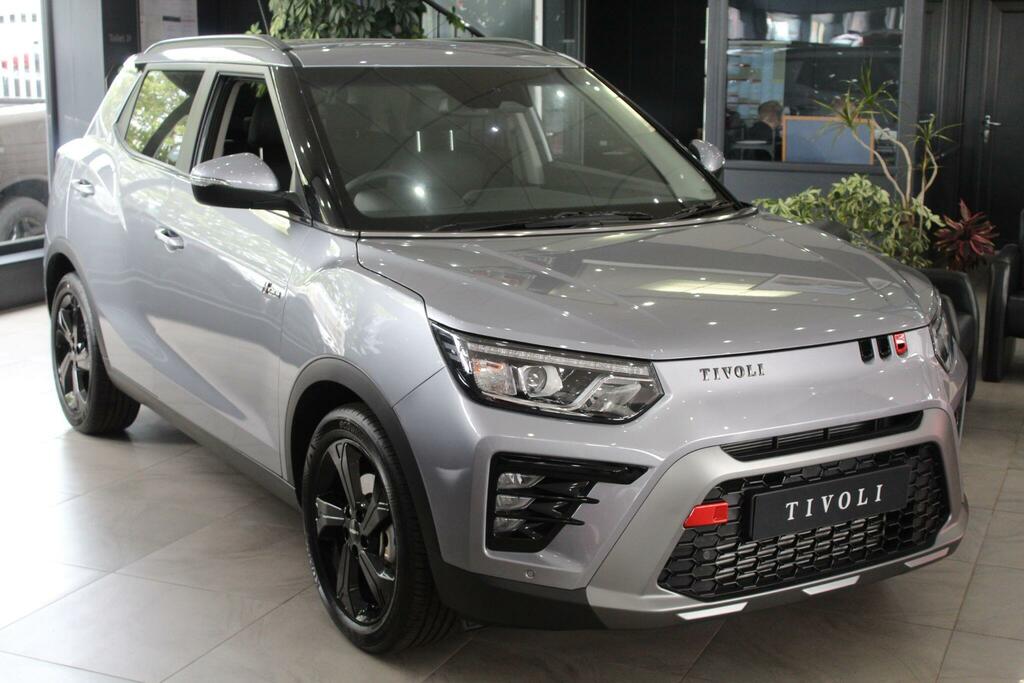 SsangYong Tivoli Suv Silver #5