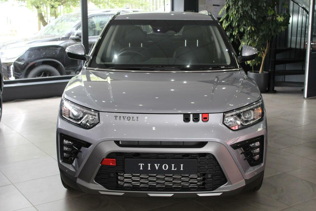 SsangYong Tivoli Suv Silver #6