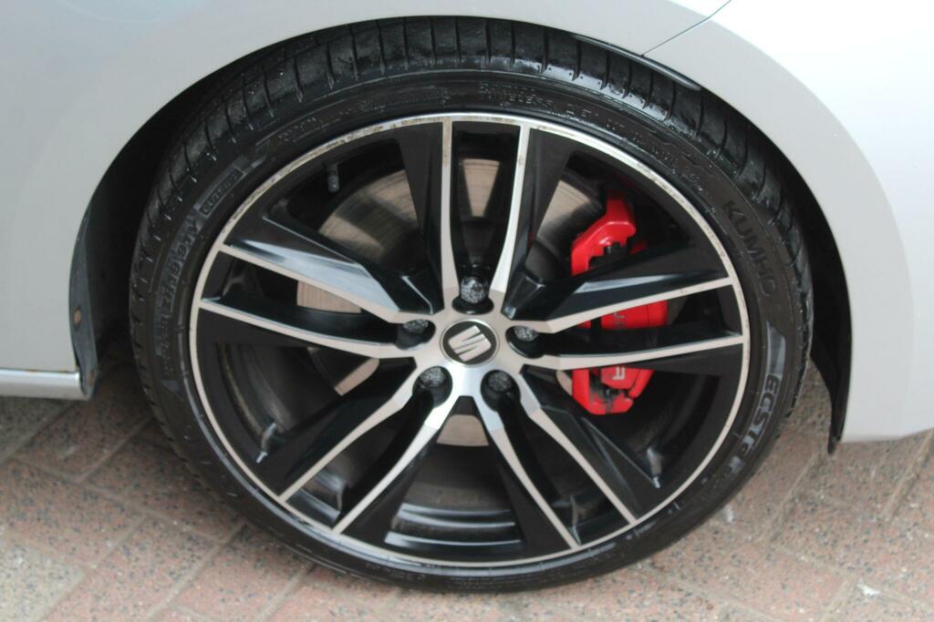 Seat Leon Hatchback Silver #2