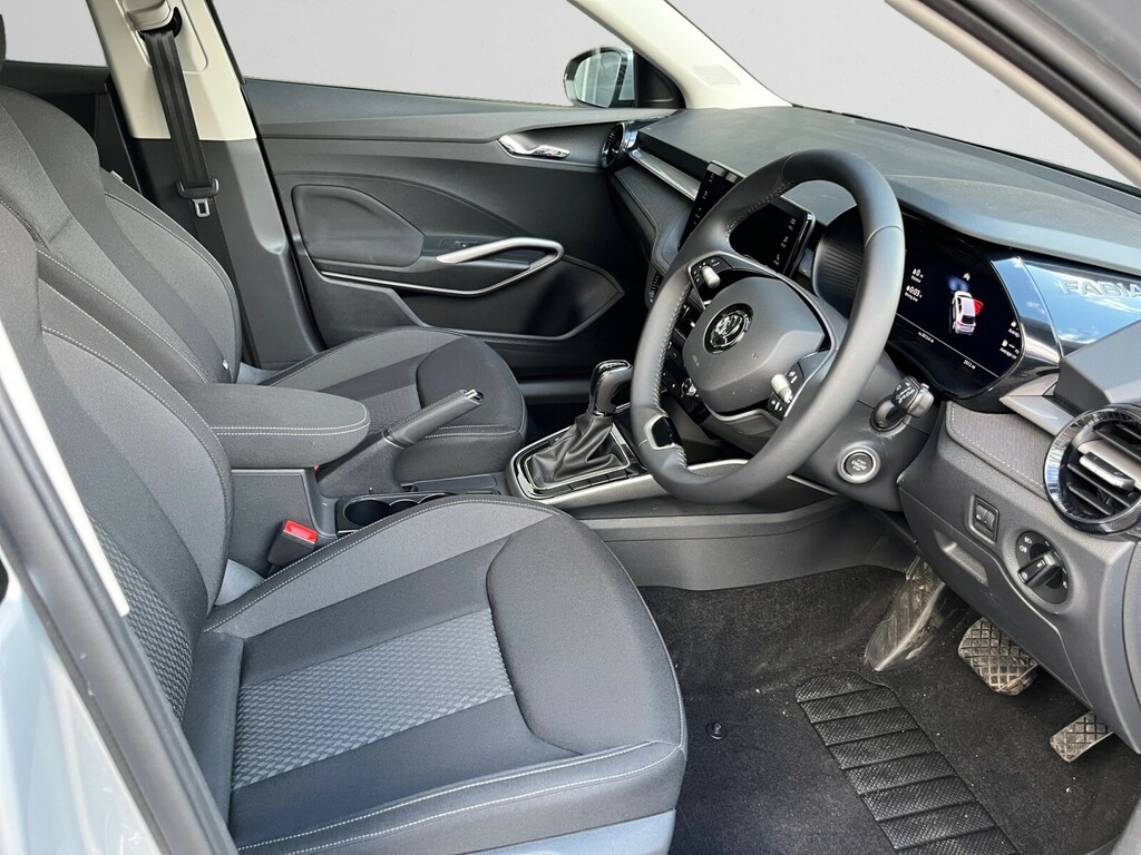 Skoda Fabia 1.0 Tsi 116Ps Se L Dsg EN74DHE Silver #2