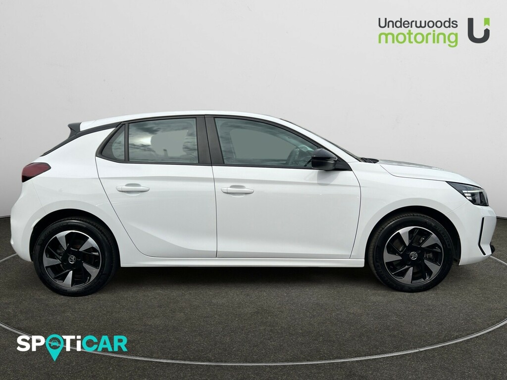 Vauxhall Corsa-e 100Kw Design 50Kwh FG74MVJ White #3