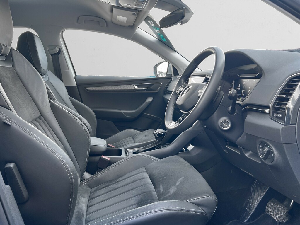 Skoda Karoq 1.5 Tsi Se L Dsg EF74NVO Silver #2