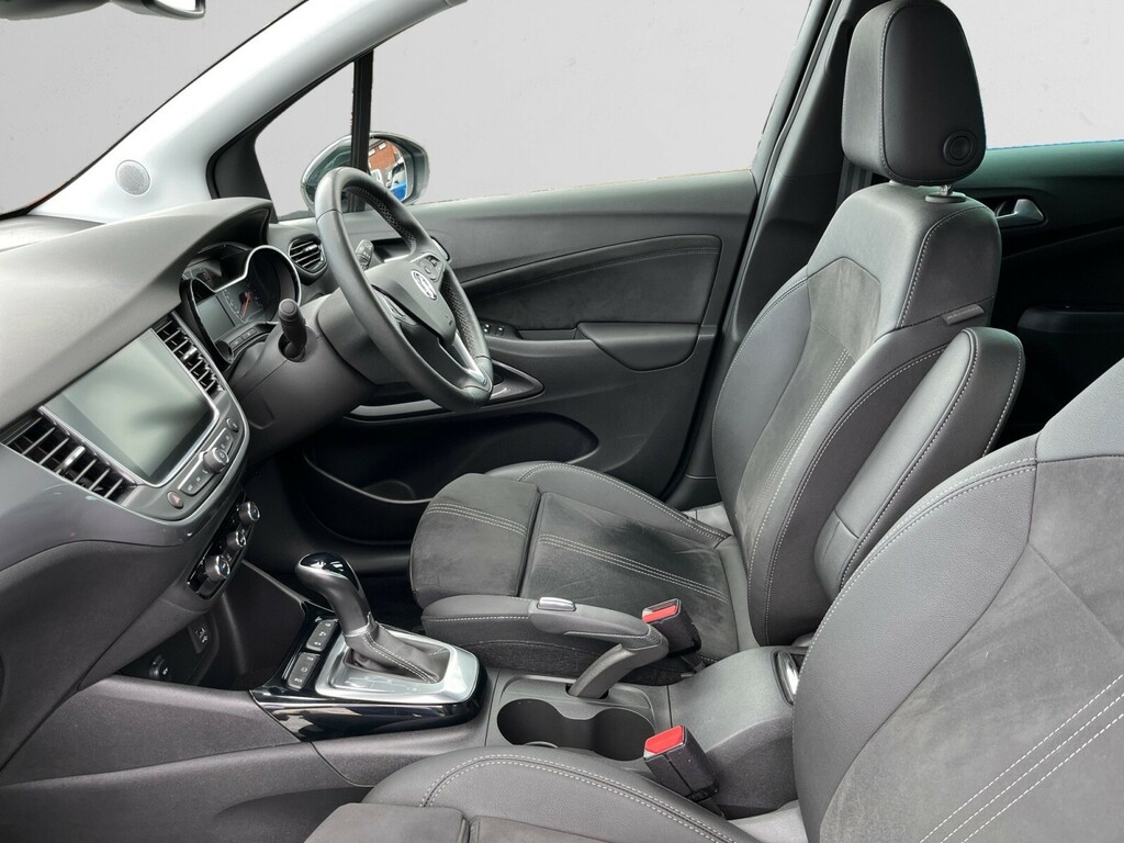 Vauxhall Crossland Ultimate Black #13