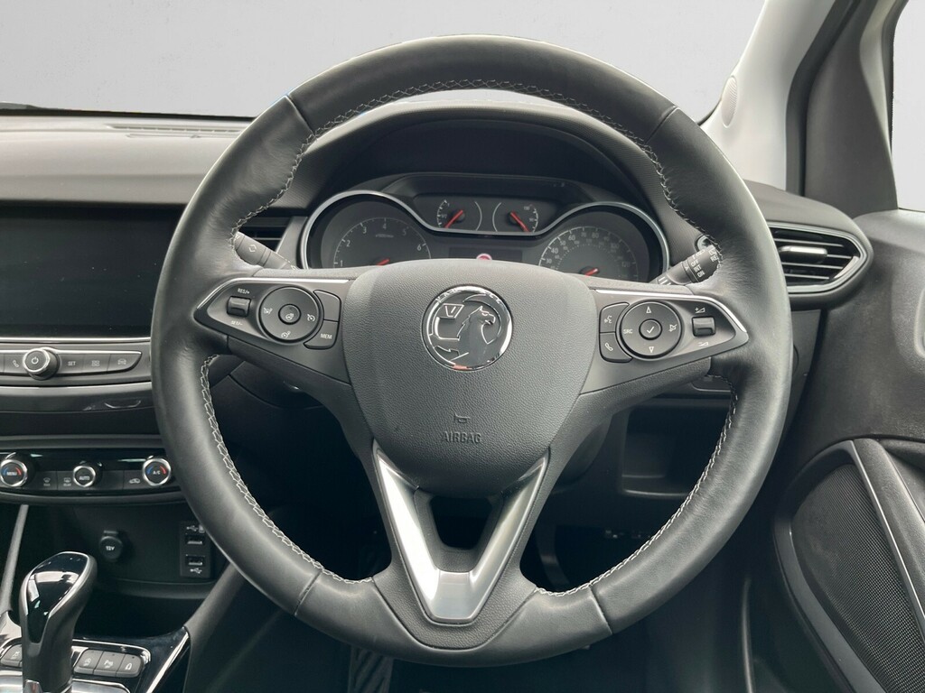 Vauxhall Crossland Ultimate Black #12