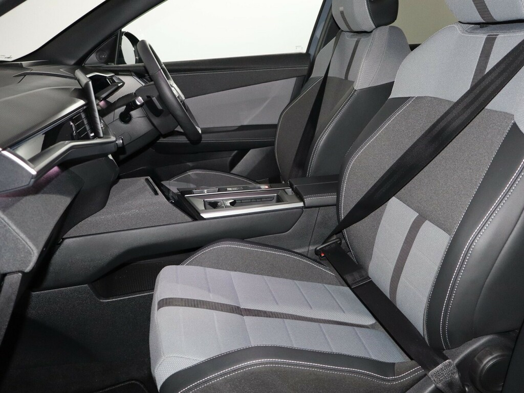 Vauxhall Grandland 157Kw Ultimate 73Kwh Panoramic Roof Grey #2