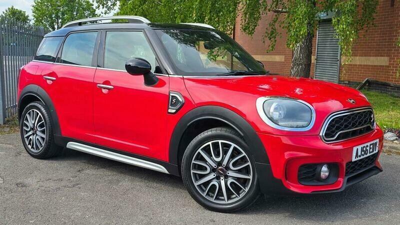 Mini Countryman 2.0 Cooper S Sport Red