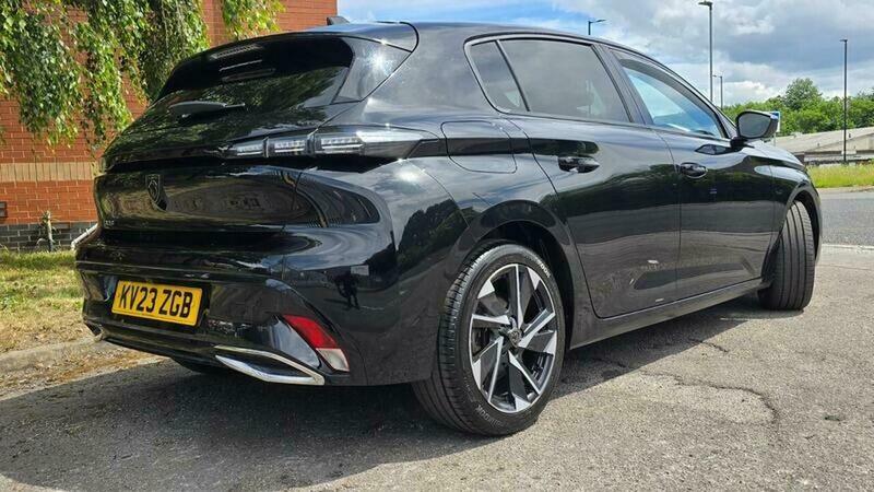 Peugeot 308 1.5 Bluehdi Allure Premium KV23ZGB Black #3