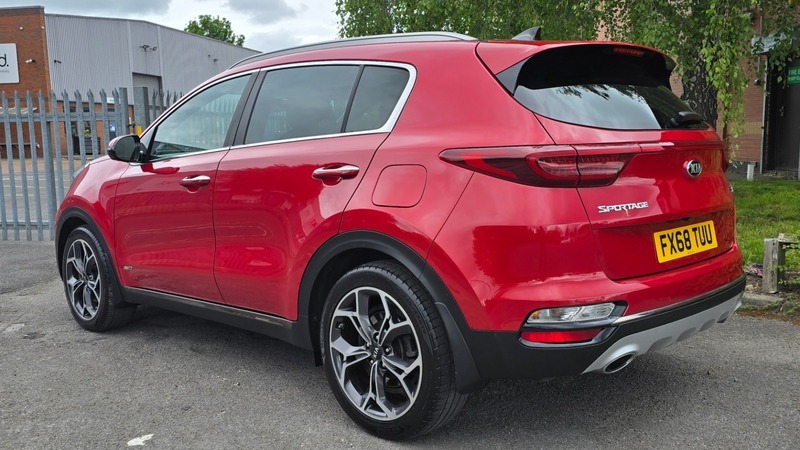 Kia Sportage 2.0 Crdi Ecodynamics Gt-line FX68TUU Red #4