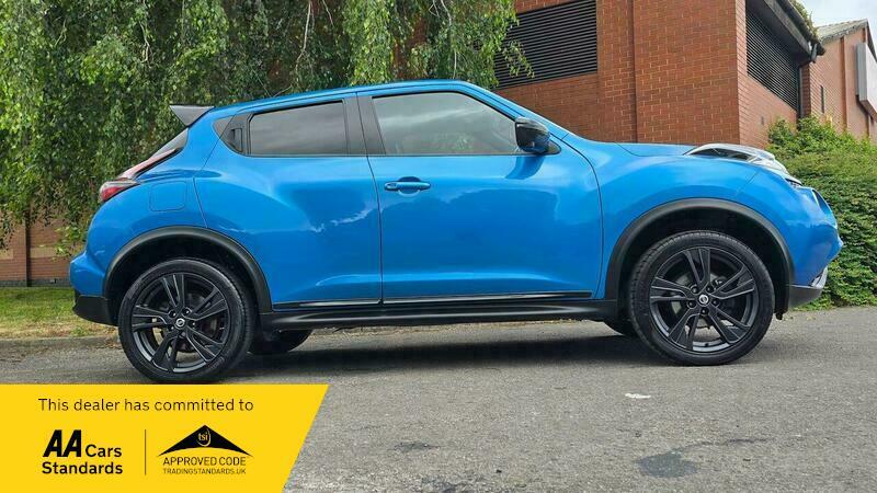 Nissan Juke 1.6 Tekna Suv YH68OHN Blue #4