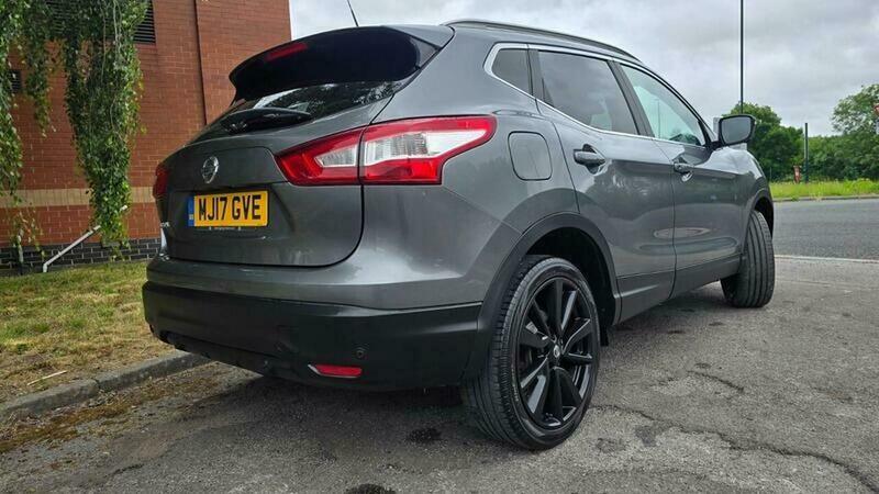 Nissan Qashqai 1.5 Dci Tekna Suv MJ17GVE Grey #4