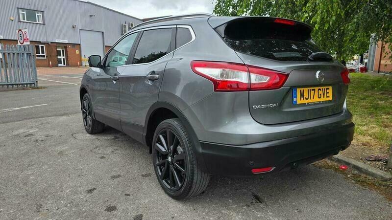 Nissan Qashqai 1.5 Dci Tekna Suv MJ17GVE Grey #3