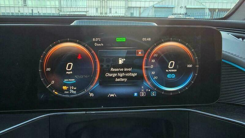 Mercedes-Benz EQC Eqc 400 300Kw Amg Line 80Kwh Grey #36