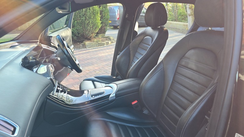 Mercedes-Benz EQC Eqc 400 300Kw Amg Line 80Kwh Grey #57