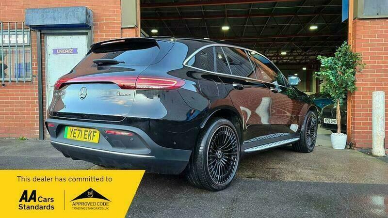 Mercedes-Benz EQC Eqc 400 80Kwh Amg Black #3