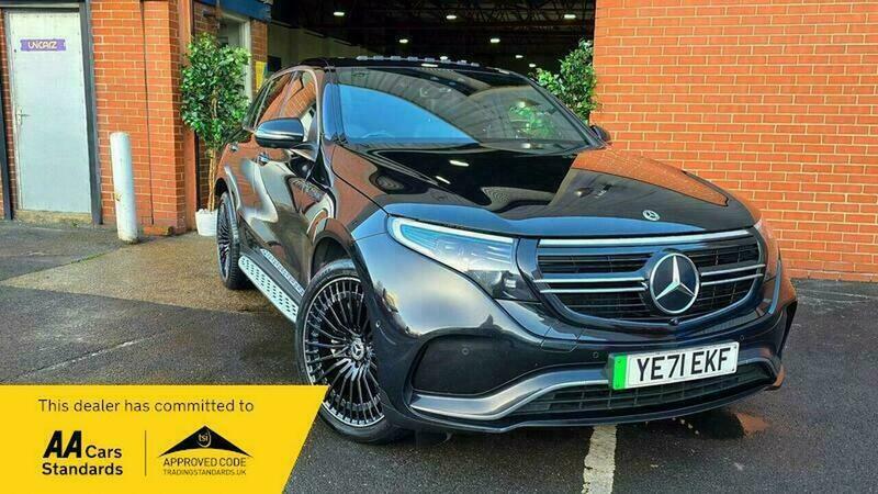 Mercedes-Benz EQC Eqc 400 80Kwh Amg Black #2