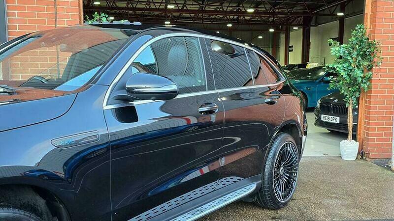 Mercedes-Benz EQC Eqc 400 300Kw Amg Line 80Kwh Grey #22