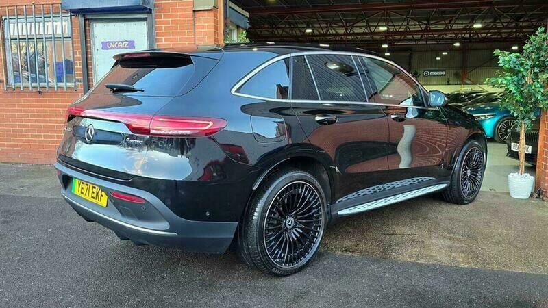Mercedes-Benz EQC Eqc 400 300Kw Amg Line 80Kwh Grey #25