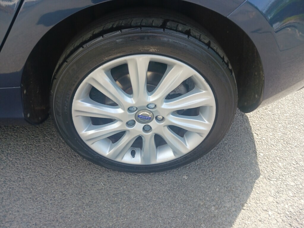 Volvo V40 D2 Se Lux Blue #2