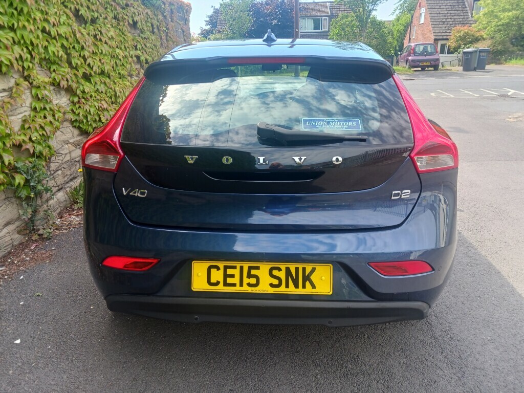 Volvo V40 2.0 D2 R-design Lux Euro 6 Ss White #22