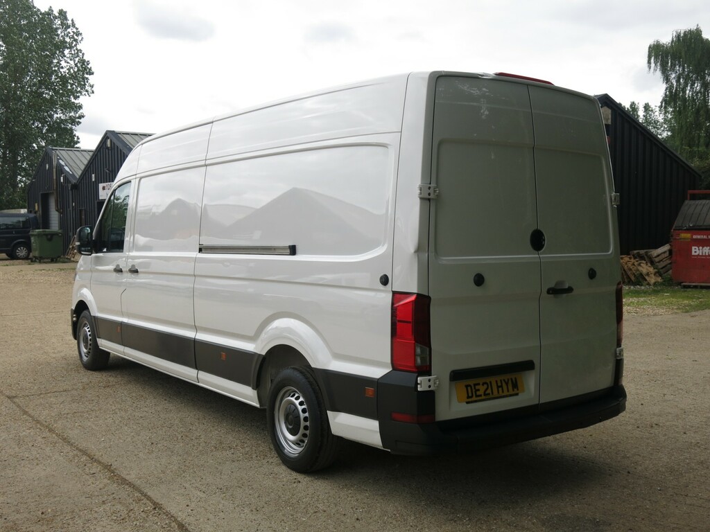 Volkswagen Crafter Panel Van 140Hp Trendline Aircon Euro 6 Highroof DE21HYM White #3