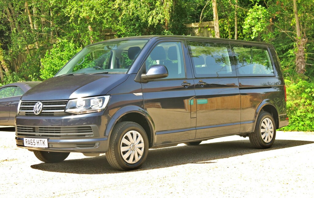 Volkswagen Transporter Shuttle Minibus T6 150Hp Se 9 Seat Lwb No Vat Euro 6 2015 Blue