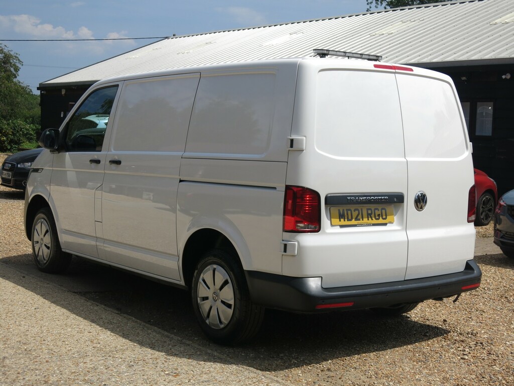 Volkswagen Transporter Panel Van T6.1 110Hp Swb Aircon T30 Startline 202 MD21RGO White #3
