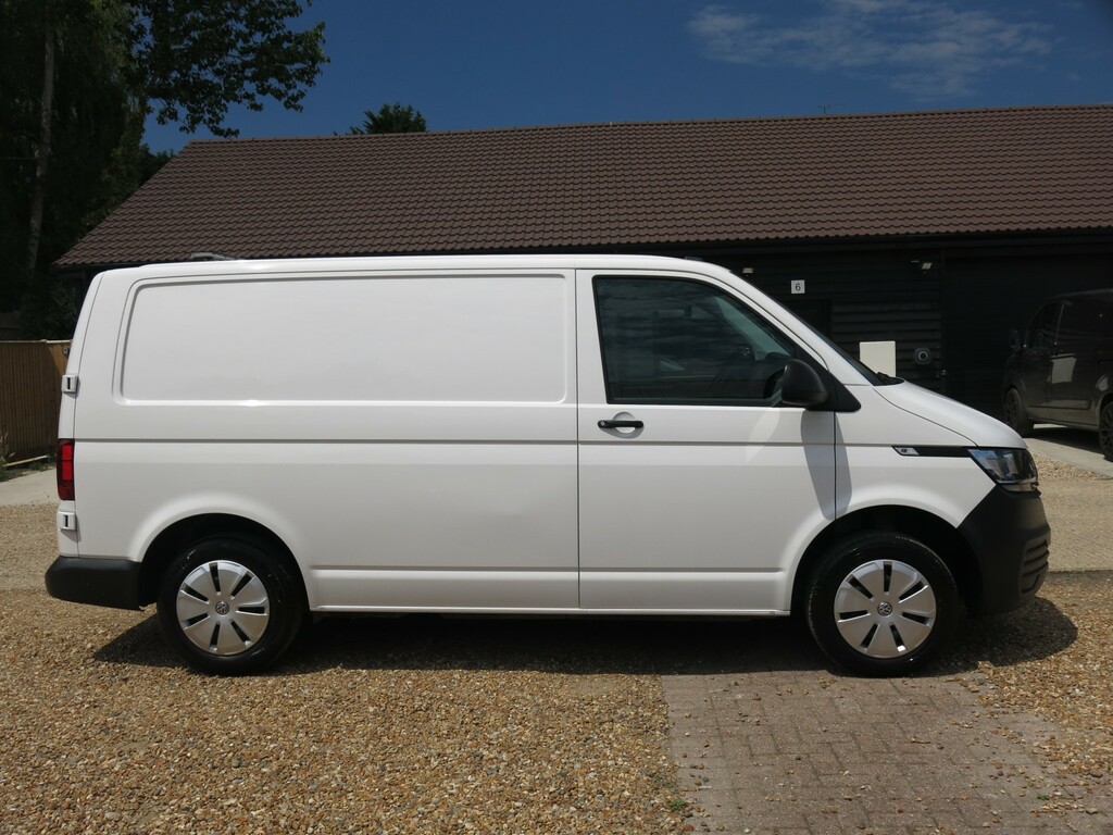 Volkswagen Transporter Panel Van T6.1 110Hp Swb Aircon T30 Startline 202 MD21RGO White #6