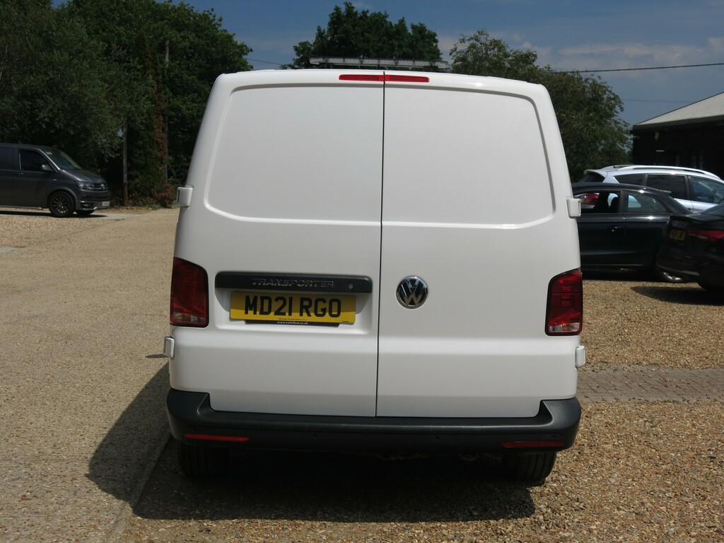 Volkswagen Transporter Panel Van T6.1 110Hp Swb Aircon T30 Startline 202 MD21RGO White #4