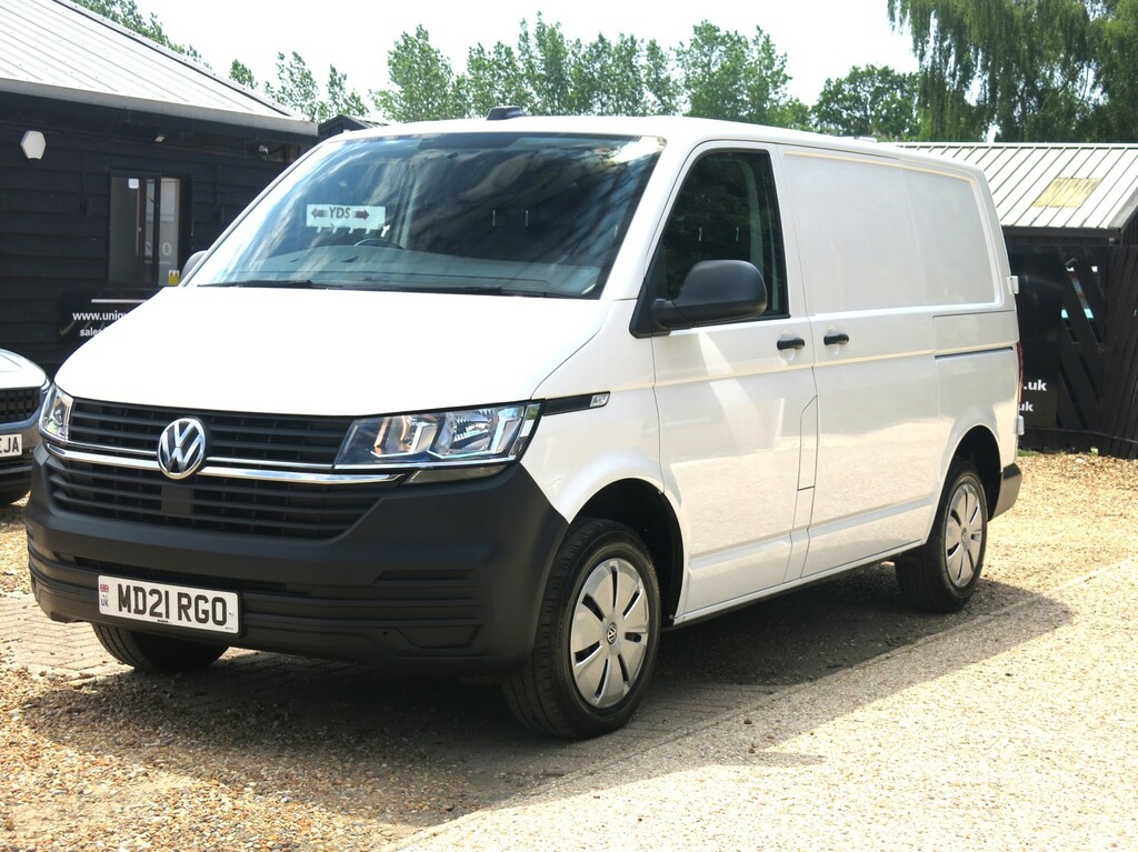 Volkswagen Transporter Panel Van T6.1 110Hp Swb Aircon T30 Startline 202 White