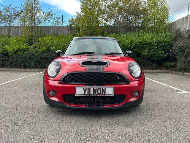 Mini Clubman Clubman 1.6 Cooper S 172 Bhp Red #5