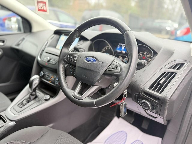 Ford Focus 1.0T Ecoboost Zetec Edition Hatchback A LS17YKA Grey #2