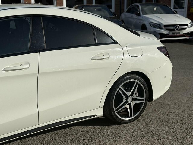Mercedes-Benz CLA Class 2.1 Cla220 Cdi Amg Sport Coupe 7G-dct E OO61TRA White #5