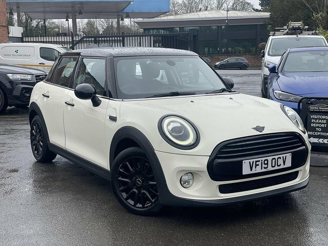 Mini Hatch 1.5 Cooper Classic Hatchback Eur VF19OCV White #5
