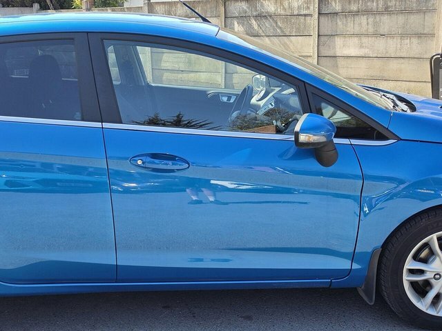 Ford Fiesta 1.0T Ecoboost Zetec Hatchback Powershif MV16DWY Blue #6