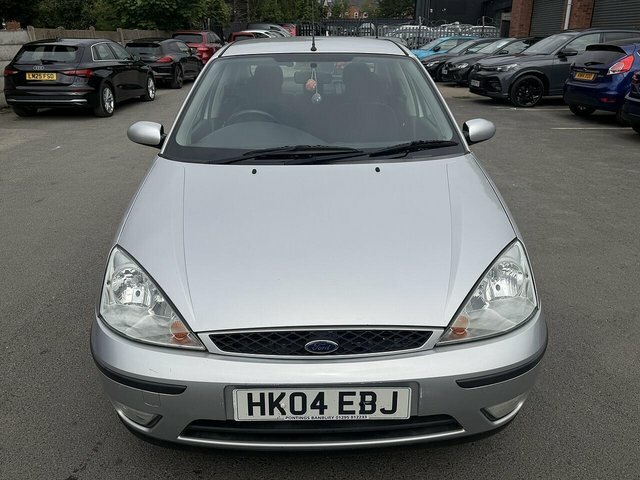 Ford Focus 1.6I 16V Ghia Saloon 163 Gkm, Silver #4